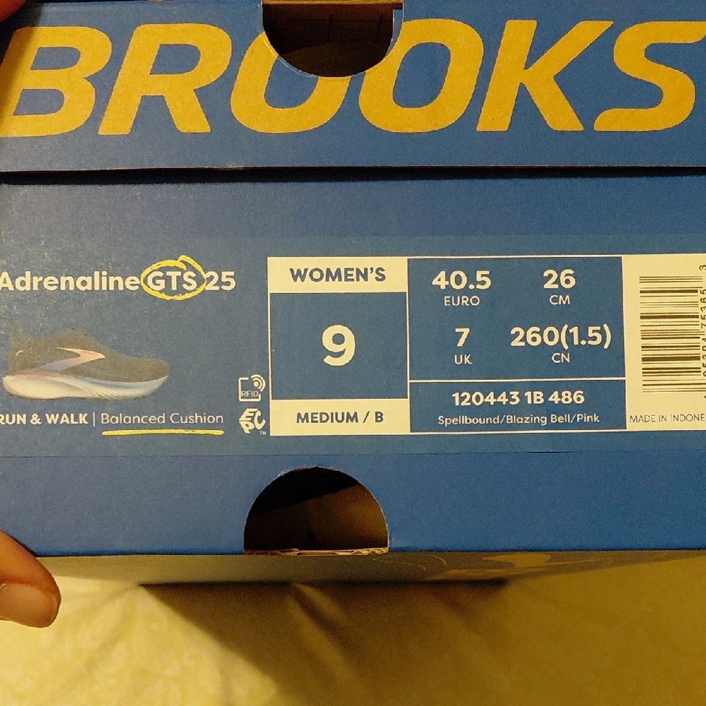 Brooks Women's Black and Pink Running Shoes Adrenaline Gts 25 - Picture 4 of 4
